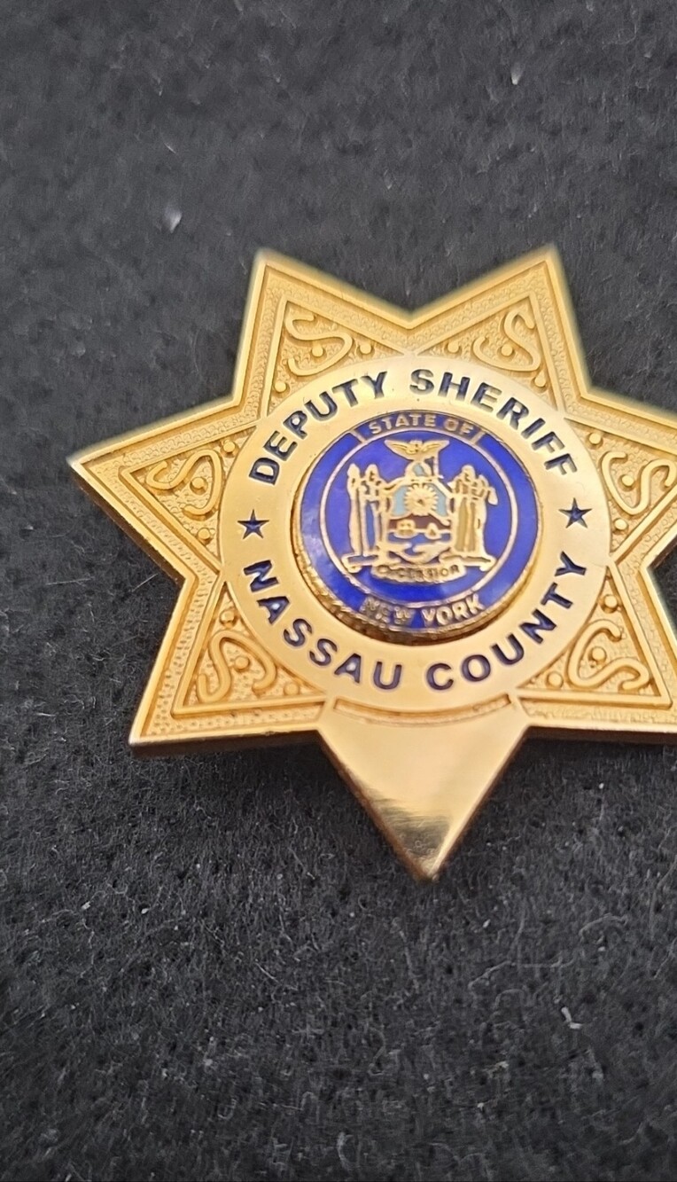 Nassau County Deputy Sheriff Gold Star Badge Hallmarked Gennaro Jewelers